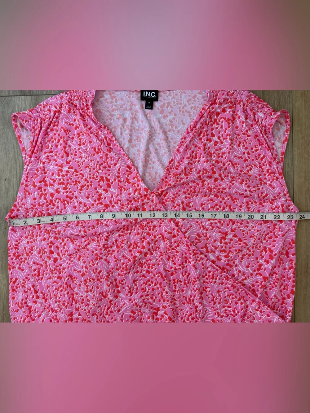 INC International Concepts Gia Geo Pink Wrap Top NWOT - Picture 2 of 5
